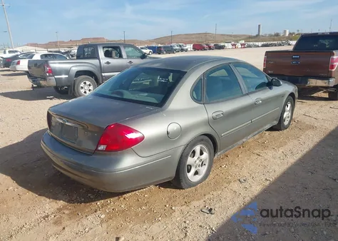 2001 Ford Taurus Ses from USA, damaged, VIN 1FAFP55S21G131717